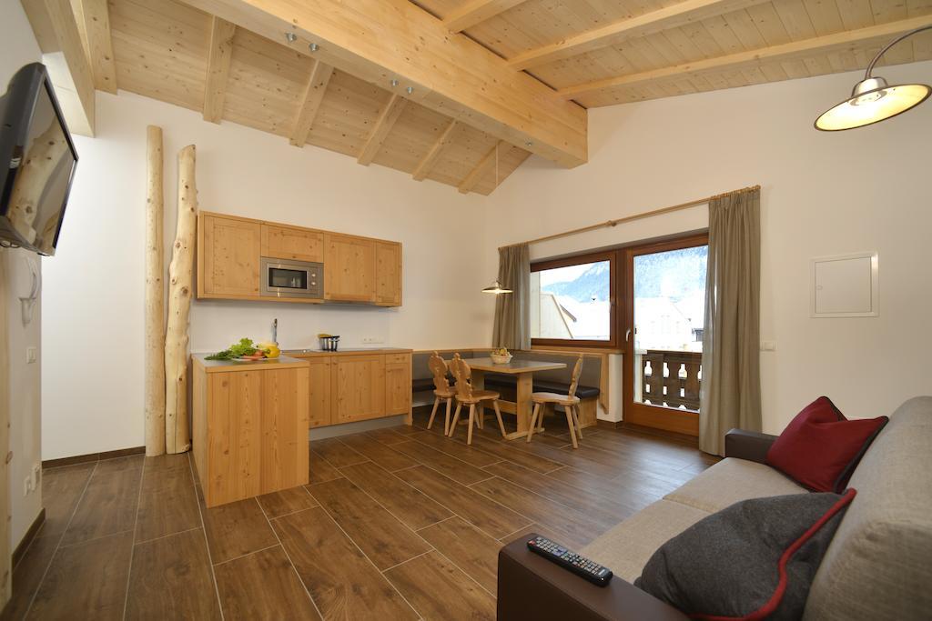 Residence Magdalena St. Ulrich in Gröden Zimmer foto